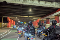 Patroli gabungan Brimob dan Samapta Polda Metro Jaya mengintensifkan pengamanan di Jakarta Timur (Foto: dok. istimewa)