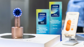 Kolmar Korea memperkenalkan Scar Beauty Device berbasis AI yang memenangkan Innovation Award di CES 2026.
(Credit Image: CosmeticsDesign‑Asia)
