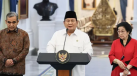 Suasana pertemuan konsolidasi partai politik dalam rangka memperkuat strategi menjelang agenda politik nasional.
