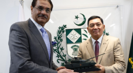 Delegasi pertahanan Indonesia dan Pakistan berdiskusi dalam pertemuan resmi untuk memperkuat kerja sama militer bilateral.
(Credit: Antara News)