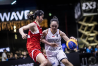 Atlet Timnas Basket 3x3 Indonesia (putri) menunjukkan semangat dan keterampilan mereka dalam pertandingan internasional, menjelang Piala Dunia Basket 3x3 2026.
(Photo by ANTARA FOTO)