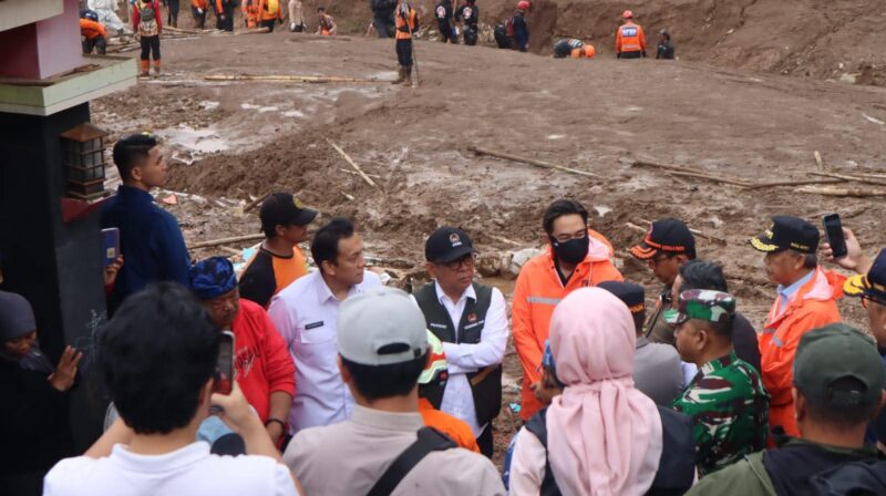 Pencarian Korban Longsor Pasir Langu Bandung Barat, 25 Kantong Jenazah Dievakuasi (Sumber : BNPB)