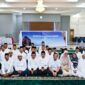 Gubernur NTB Hadiahkan Umrah kepada 33 Tokoh Pengabdi, Lepas Keberangkatan di Pendopo ( Poto : Pemprov,NTB)