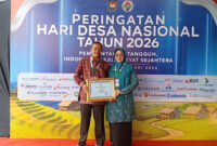 Kepala Desa Talang Lindung Zulfajri SH menerima Penghargaan Pemerintahan Desa dan Kelurahan Award di Hari Desa Nasional 2026.
(Foto: ALbrita.com)