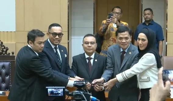 Sahroni Resmi Kembali Duduki Kursi Pimpinan Komisi III DPR RI Setelah Pergantian Fraksi