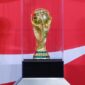 Trofi FIFA World Cup 2026 diperlihatkan kepada media saat Trophy Tour di Jakarta International Convention Center (JICC), Senayan, Jakarta, Kamis (22/1/2026). [ANTARA FOTO/Asprilla Dwi Adha/agr]