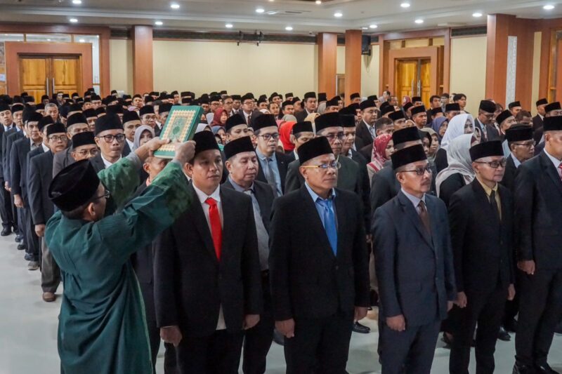 Pelantikan 392 Pejabat Eselon III dan IV, NTB Perkuat Birokrasi Tahun Kedua Kepemimpinan Iqbal-Dinda