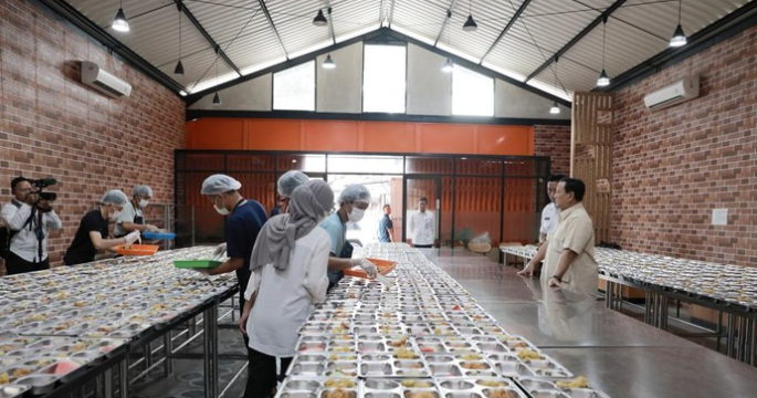 Presiden Prabowo saat sidak dapur Makan Bergizi Gratis beberapa waktu lalu. (Dok. Tim Media Presiden Prabowo Subianto)