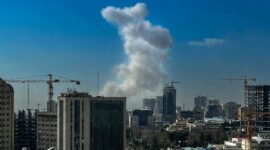 Israel Bunyikan Sirene Setelah Serangan Rudal ke Iran