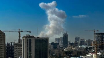 Israel Bunyikan Sirene Setelah Serangan Rudal ke Iran