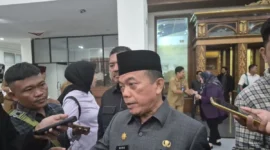 Gubernur Jambi Siapkan Aturan Pembatasan HP di Sekolah ( ANTARA/Agus Suprayitno ).