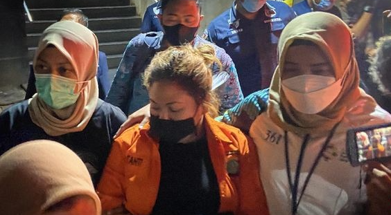 Aset Nia Daniaty dan Olivia Nathania Terancam Disita Paksa