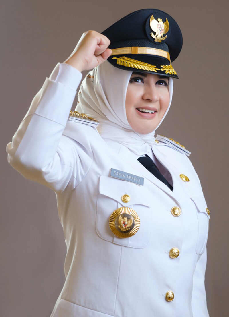 KPK OTT Bupati Pekalongan, Fadia Arafiq Dibawa ke Jakarta