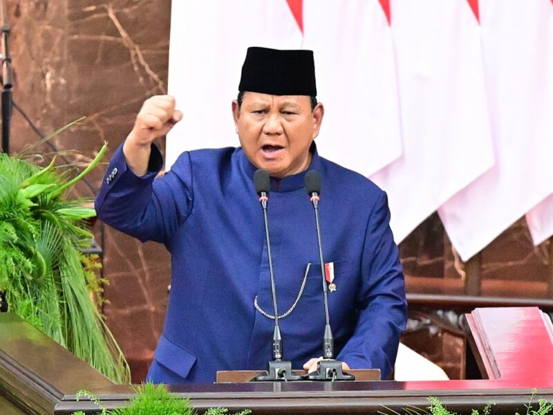 Presiden Prabowo Subianto menyampaikan pidato dalam forum kenegaraan yang menyinggung arah kebijakan dan posisi Indonesia dalam dinamika geopolitik dunia.