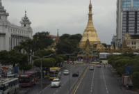 Tetangga RI Terapkan QR Code untuk Batasi Pembelian BBM