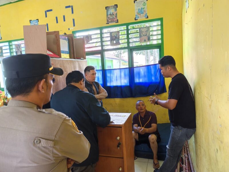 Polisi Gelar Rekonstruksi Kasus Asusila Guru ASN Di Sungai Penuh (Foto: Dewi Wilona-Jambitv.co)