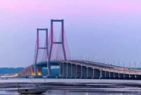 Jembatan Suramadu Ditutup Sementara untuk Uji Beban, Pengendara Diminta Atur Waktu Perjalanan ( Poto : dok.Berita satu.com)
