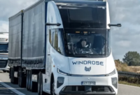 Windrose kirim truk listrik Class 8 pertama ke AS, jarak 450 mil, siap saingi Tesla.
