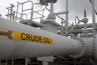 Foto: Ilustrasi: Labirin pipa dan katup minyak mentah di Strategic Petroleum Reserve di Freeport, Texas, AS 9 Juni 2016. REUTERS / Richard Carson / File Foto