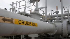 Foto: Ilustrasi: Labirin pipa dan katup minyak mentah di Strategic Petroleum Reserve di Freeport, Texas, AS 9 Juni 2016. REUTERS / Richard Carson / File Foto