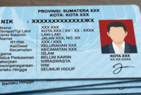 Ingin tahu apakah NIK Anda disalahgunakan? Ikuti panduan lengkap cara cek NIK KTP dipakai pinjol atau tidak melalui layanan resmi iDebku OJK secara online dan offline. ( Poto : Kompas Money )