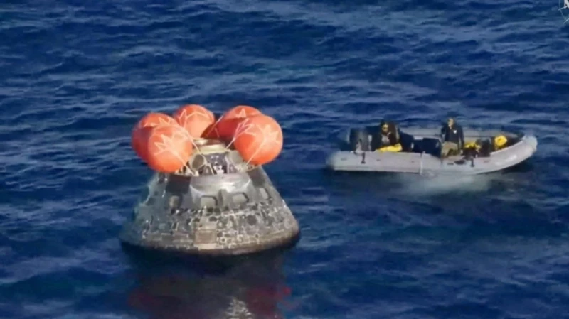 Kapsul Orion Artemis II Berhasil Mendarat di Samudra Pasifik, Seluruh Astronaut Selamat (dok.BBC NEWS INDONESIA)