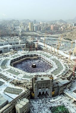 Antrean Haji Mengular, Wacana “War Ticket” Dinilai Berisiko