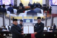 DPRD Sungai Penuh menggelar Paripurna IV dan menyampaikan rekomendasi terhadap LKPJ Wali Kota 2025 sebagai upaya meningkatkan kinerja pemerintah daerah. ( Poto : DPRD Kota Sungai Penuh )