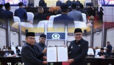 DPRD Sungai Penuh menggelar Paripurna IV dan menyampaikan rekomendasi terhadap LKPJ Wali Kota 2025 sebagai upaya meningkatkan kinerja pemerintah daerah. ( Poto : DPRD Kota Sungai Penuh )