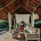 Dua hotel Indonesia, Buahan Bali dan Cempedak Island Resort, berhasil masuk daftar hotel dan resor terbaik di Asia 2026 versi Condé Nast Traveler berkat konsep unik dan ramah lingkungan. ( Poto : KOMPAS.com/Buahan,Bnayan Tree Escape )