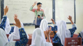 Guru PPPK Curhat di Senayan, Gaji Ideal Rp40 Juta ( dok.BeritaNasional)