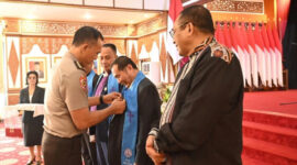 Pengurus PGI Wilayah Jambi masa bakti 2026–2031 dilantik, Rabu (8/4/2026), di Auditorium Rumah Dinas Gubernur Jambi | foto : andra rawas