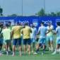 Bojan Hodak tegaskan tim siap tempur hadapi jadwal padat di Super League. (Dok. Persib)