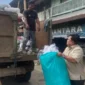 Pasar Rantau Panjang Bebas Sampah, Langkah Cepat Zulhifni Respon Keluhan Warga,Foto; Asep Sanjaya