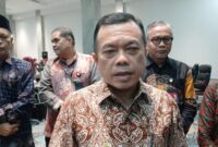 Sudirman resmi jadi Komisaris Utama Bank Jambi. Al Haris jelaskan alasan penunjukan serta status tiga komisaris yang masih dalam proses seleksi. ( Poto : detiksumbagsel ).