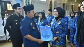 Tingkatkan Pelayanan Publik, Pemkot Jambi Angkat 43 PNS Baru ( dok.headline.co.id )