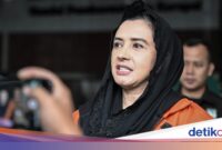 KPK memeriksa 55 saksi outsourcing dalam kasus dugaan korupsi pengadaan di Pemkab Pekalongan yang menyeret Bupati nonaktif Fadia Arafiq.( Poto : dok.detikcom)
