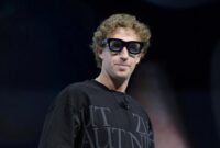 Teknologi Pengganti Smartphone Mulai Hadir di Pasaran ( dok.REUTERS/Manuel Orbegozo/ CNN Indonesia )