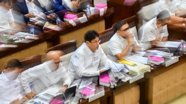 Pemerintah Ambil Alih PNM, Siapkan Bank Khusus UMKM ( dok.ANTARA/ Rivan Awal Lingga)