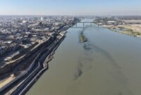 Ancaman Krisis Air di Timur Tengah, Sungai Eufrat dan Tigris Terancam Mengering ( dok.AFP/AHMAD AL-RUBAYE /CNBC Indonesia )