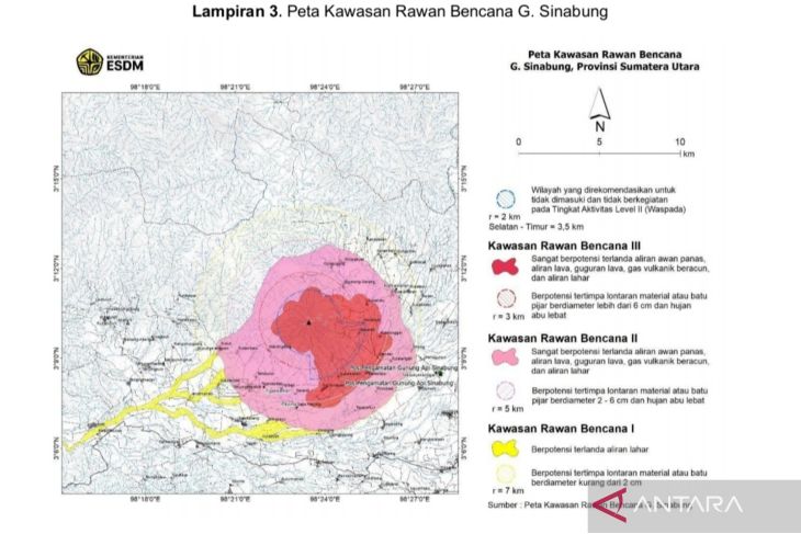 Badan Geologi terus memantau aktivitas Gunung Sinabung secara real time.( Poto : ANTARA ).