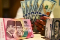 (Sumber: ANTARA FOTO/Muhammad Adimaja/Spt/aa)