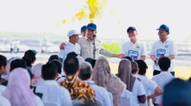 Presiden Prabowo Subianto saat di acara Budi Daya Udang Berbasis Kawasan ( Poto : ANTARA ).