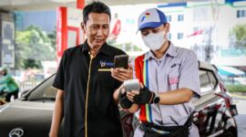 Ilustrasi pembelian BBM subsidi, barcode BBM subsidi. Cara daftar barcode BBM subsidi. Cara bikin barcode BBM subsidi. Subsidi Tepat.(Dok. Pertamina)
