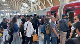 Mobilitas masyarakat Indonesia meningkat pada kuartal I-2026 dan mendorong pertumbuhan ekonomi. ( Poto : KOMPAS.com )