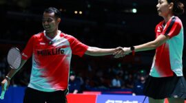 Pasangan ganda campuran Indonesia, Rehan Naufal Kusharjanto/Gloria Emanuelle Widjaja( Poto : kompas.com ).