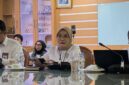 Pemerintah mulai redistribusi 498 ribu guru non-ASN untuk mengatasi kekurangan tenaga pengajar di berbagai daerah dan mendukung pemerataan pendidikan nasional.( Poto : KOMPAS.com/ Firda Janati ).