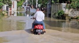 Tanggul Widodaren Jebol, Dua Desa di Pati Banjir( Poto : kompas.com )