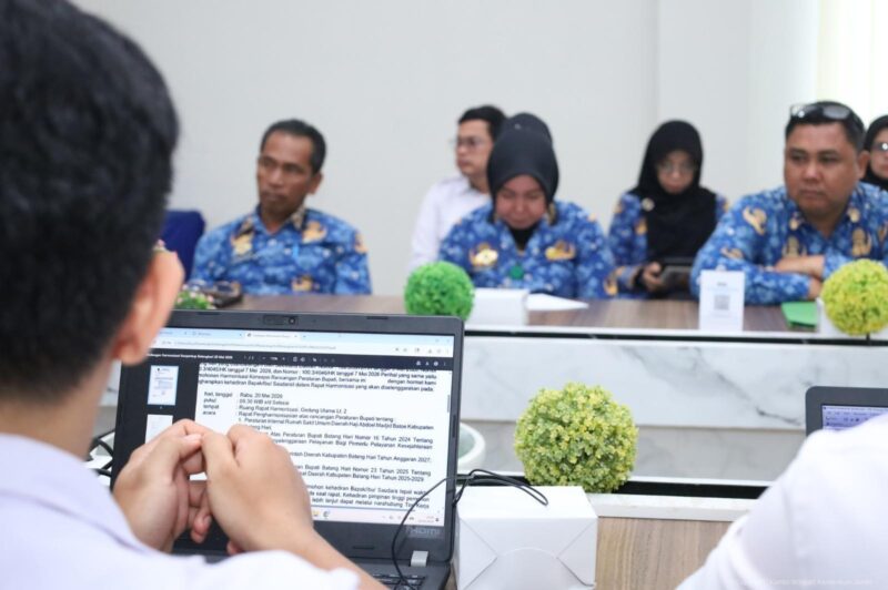 Kanwil Kemenkum Jambi membahas Raperbup Batang Hari Jambi dalam rapat pengharmonisasian di Jambi, Rabu (20/05/2026).( Poto : JAMBIlink).