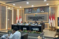 Sengketa lahan Gambut Jaya di Muaro Jambi masih berlanjut. BPN Jambi memanggil ratusan pihak untuk klarifikasi data dan verifikasi kepemilikan lahan.( Poto : TRIBUNJAMBI.COM ).